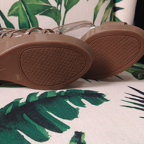 Jessica Simpson "Javi" - Picture 7 of 9